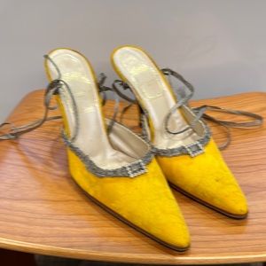 Vintage, worn. CD, yellow printed satin, ankle wrap and tie pumps.